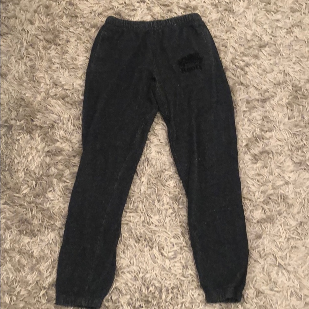 I am selling Root Sweatpants